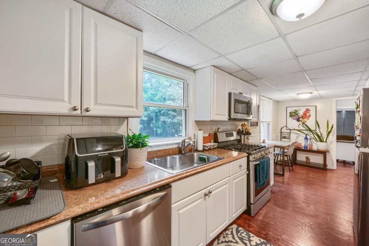 5042 Stephens Drive Lilburn - Photo 8