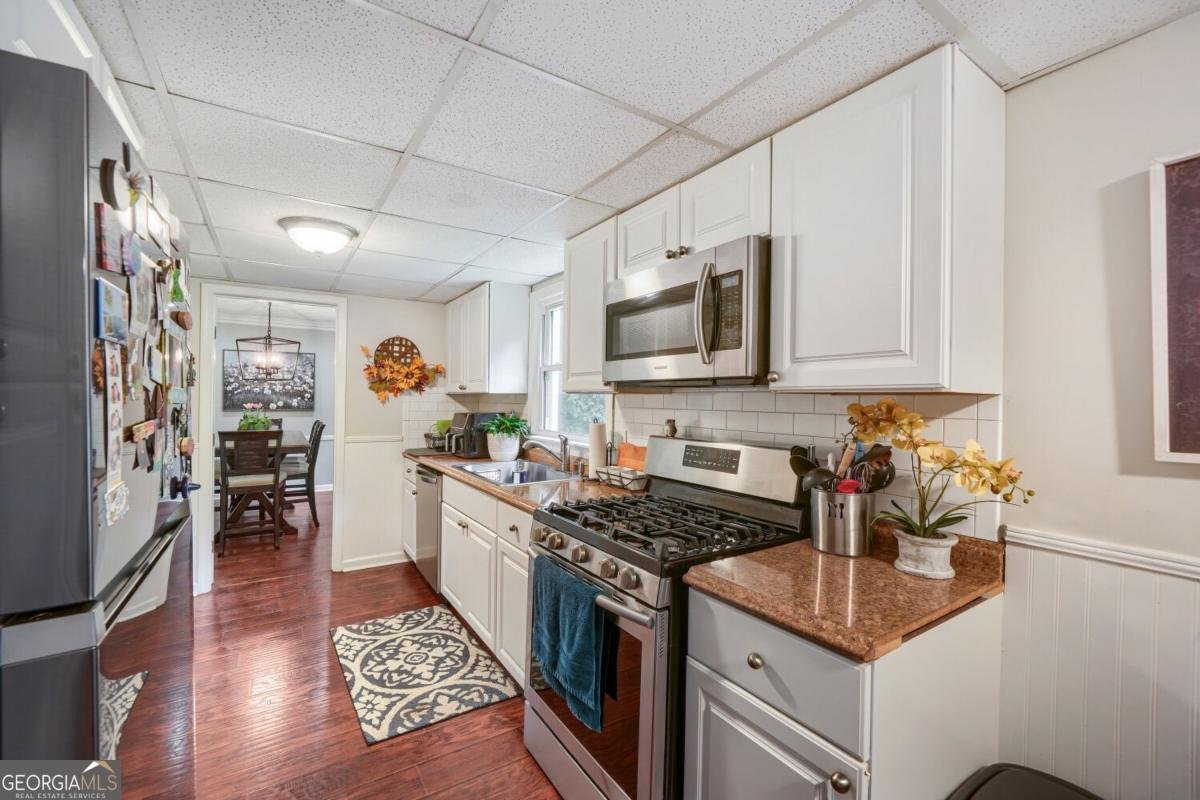 5042 Stephens Drive Lilburn - Photo 9