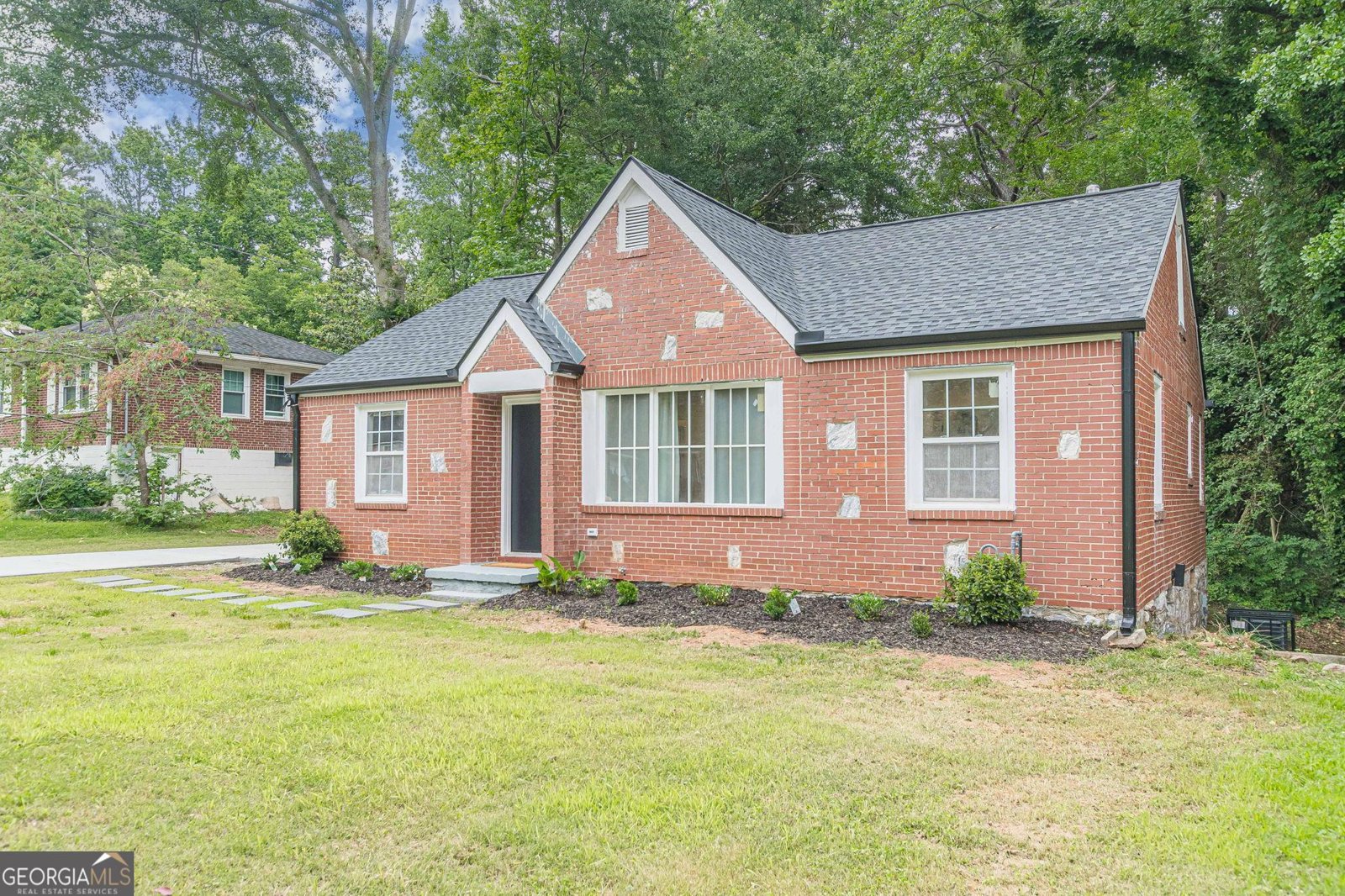 1240 Fayetteville Road Atlanta - main photo