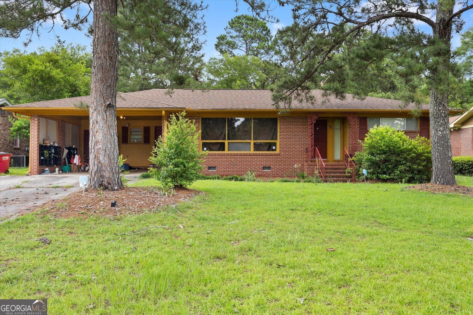 2965 Malibu Drive Macon - main photo