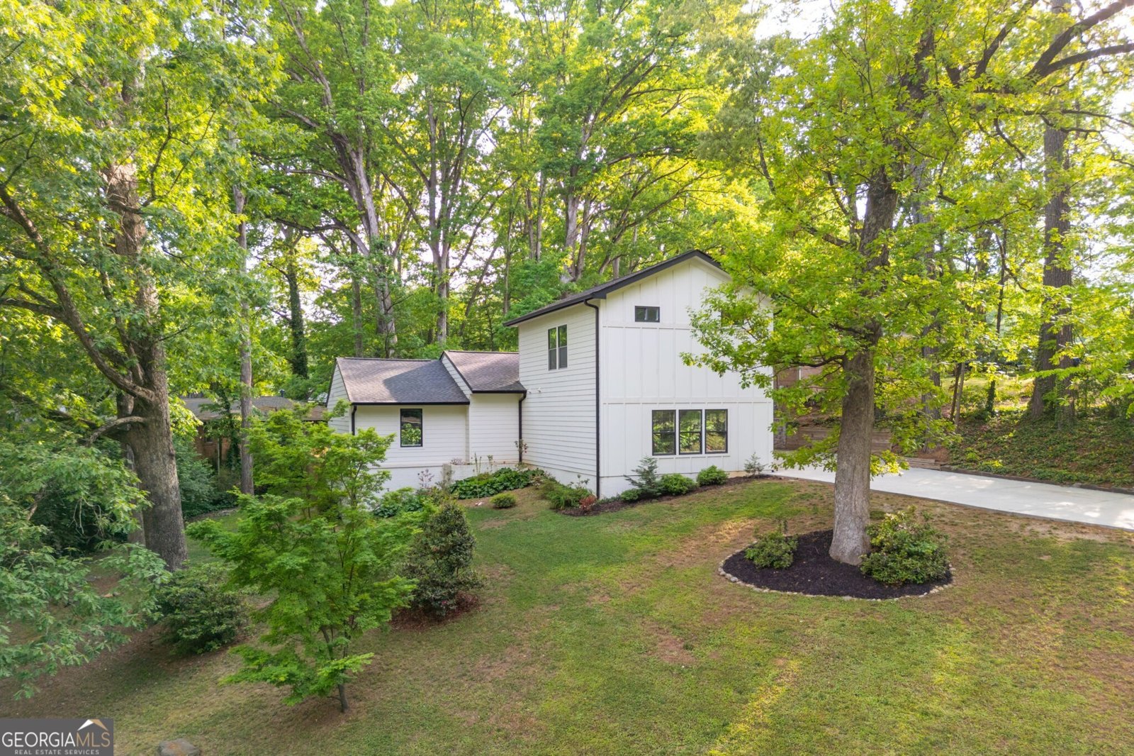 1461 Lively Ridge Road Atlanta - Photo 18
