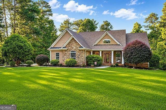 8179 Pineview Court Villa Rica - main photo