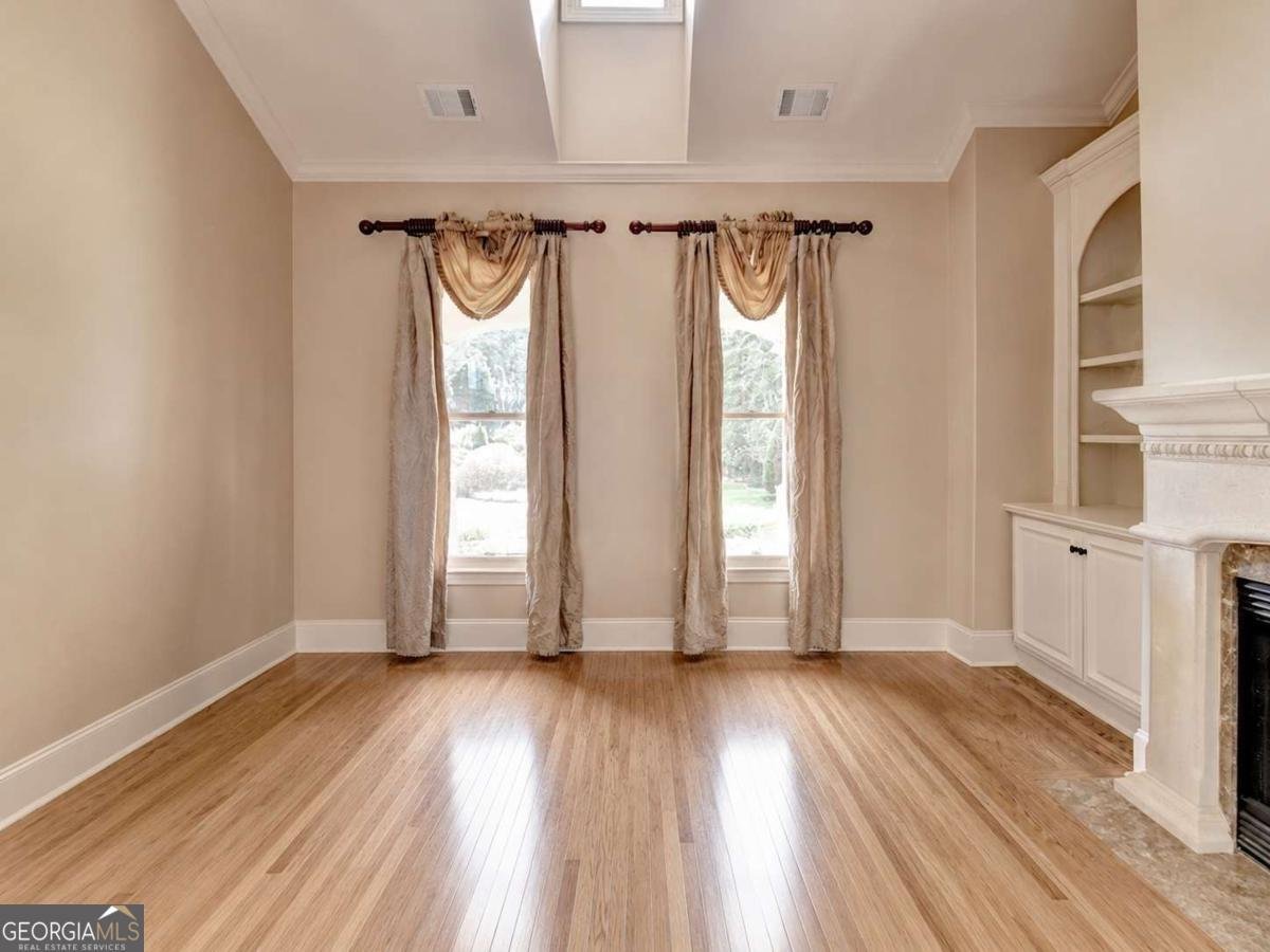 1375 Tree Lane Snellville - Photo 11