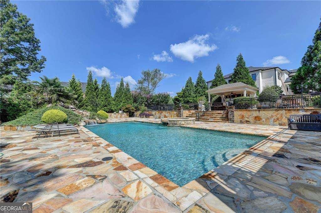 1375 Tree Lane Snellville - Photo 32