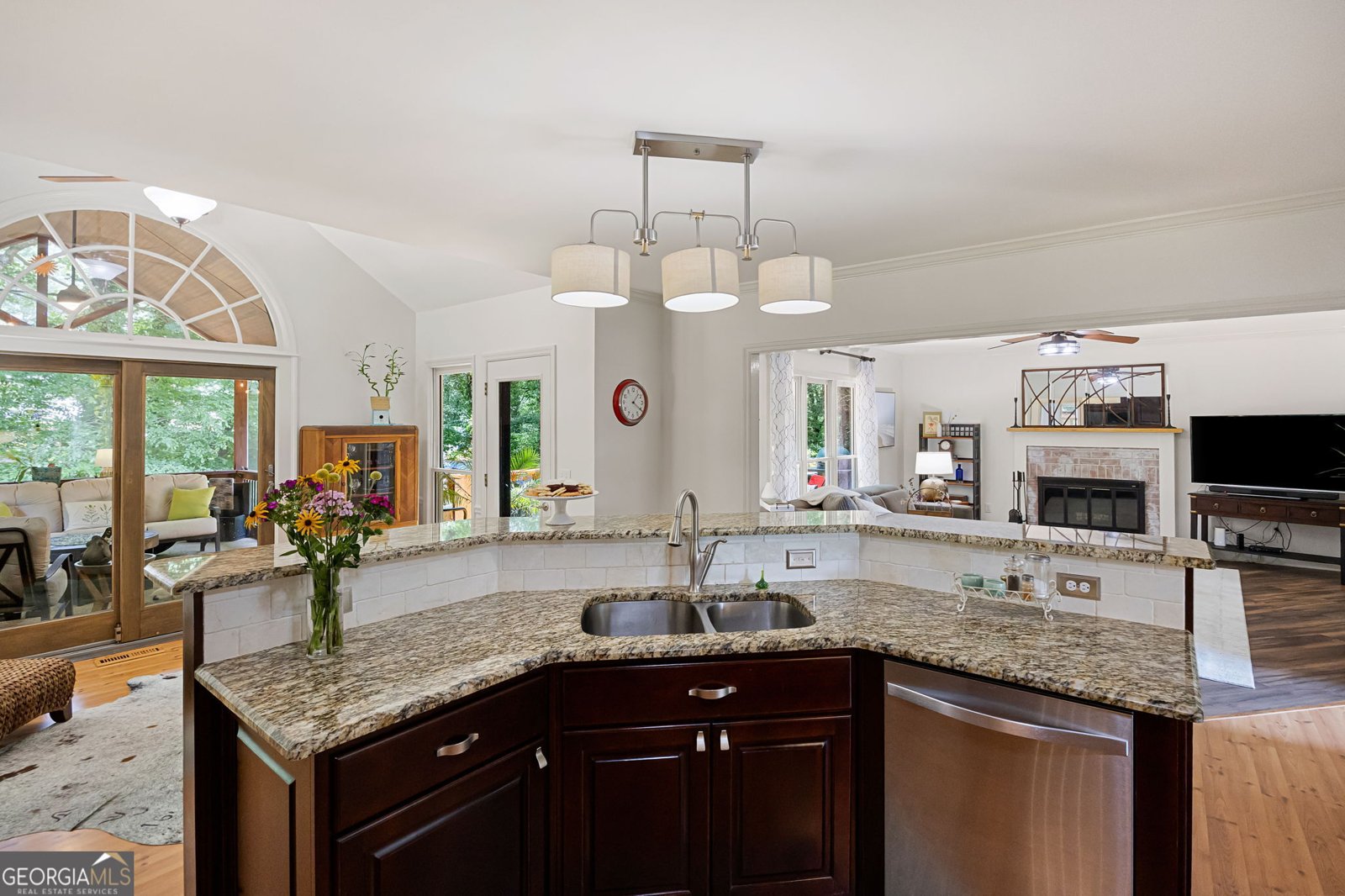 2675 Catawba Drive Kennesaw - Photo 17