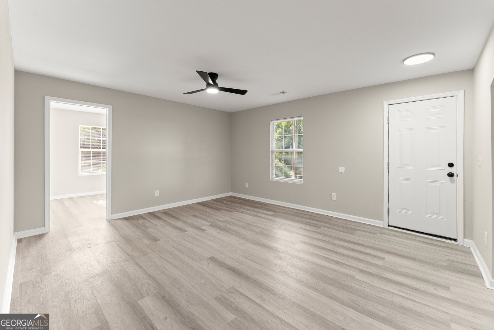239 Currahee Street Toccoa - Photo 10