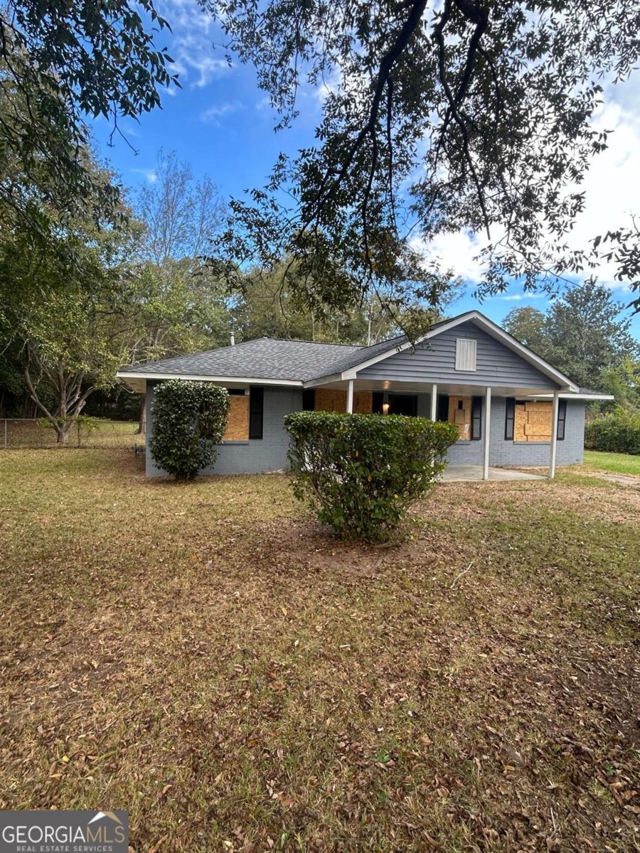 3860 Lindwood Drive Macon - main photo