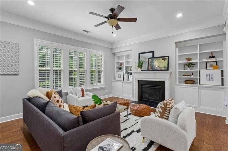 114 Barkley Lane Sandy Springs - Photo 6