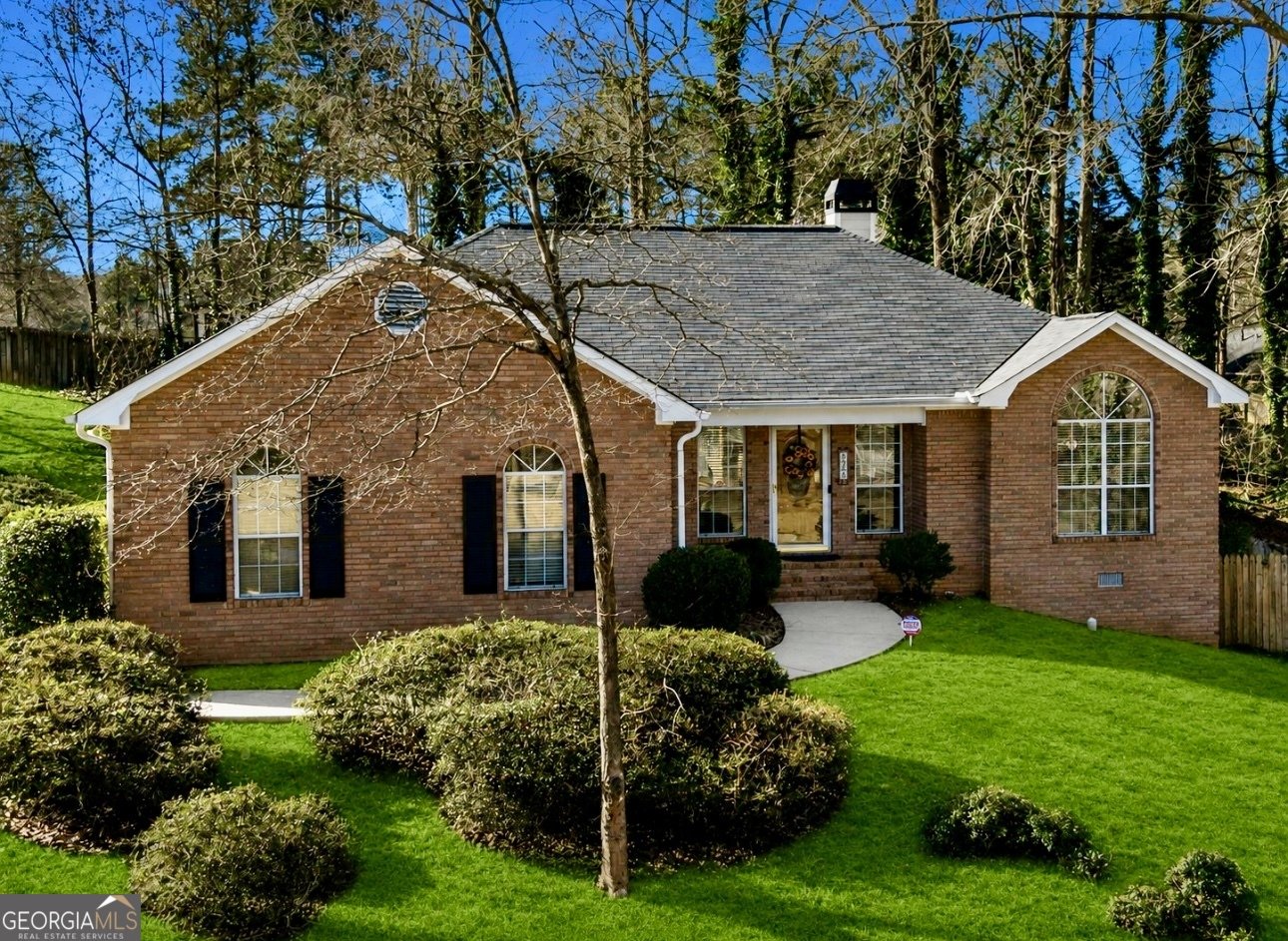 521 Horseshoe Circle Stockbridge - main photo