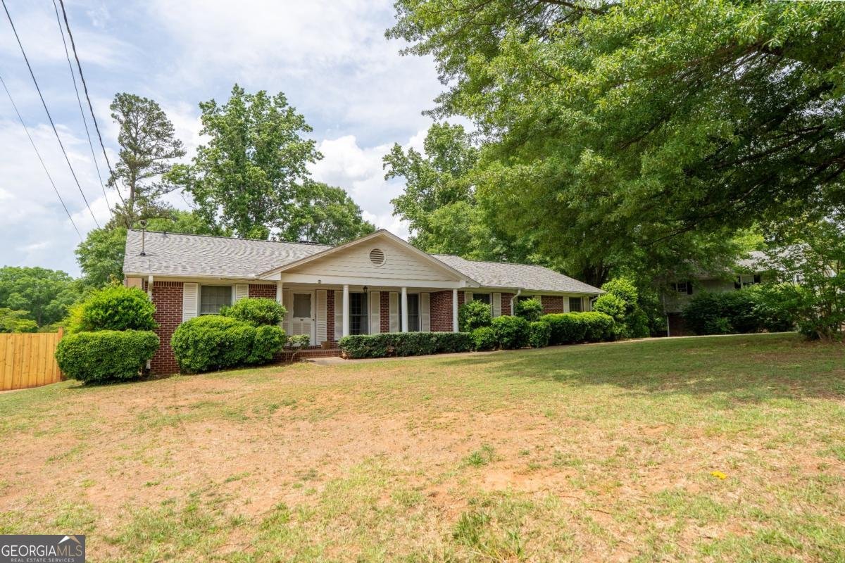 1334 Sherri Lane Sugar Hill - Photo 7