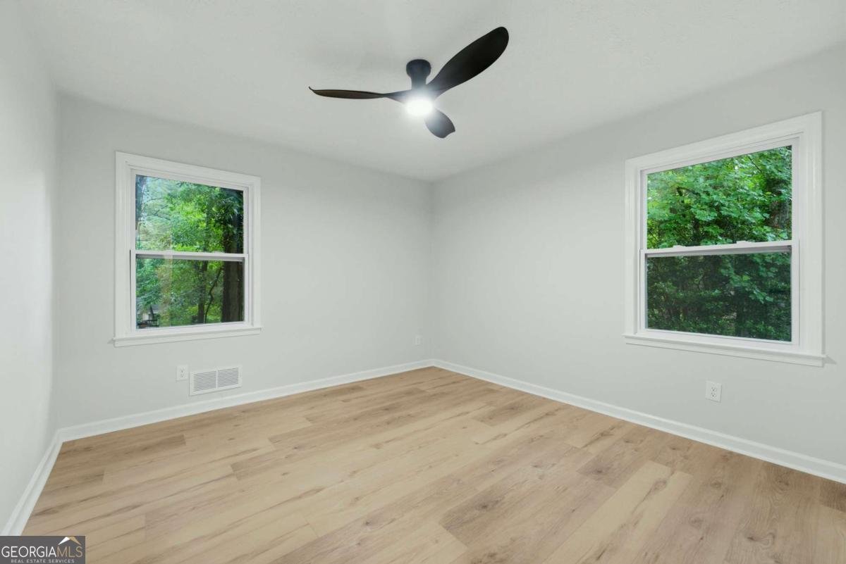 648 Bralorne Drive Stone Mountain - Photo 13