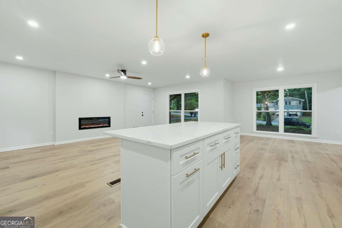648 Bralorne Drive Stone Mountain - Photo 8