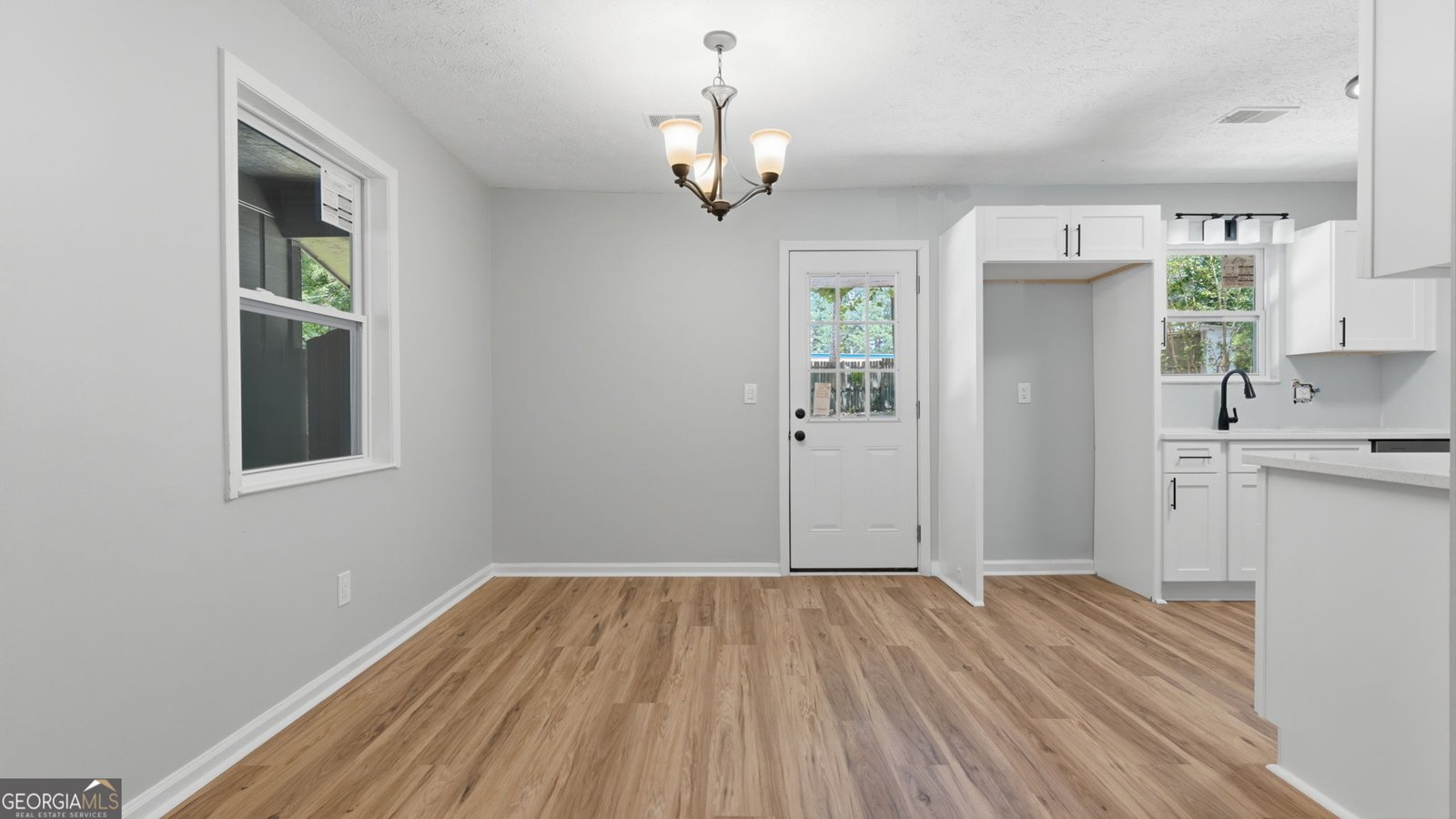 4211 Dustin Drive Acworth - Photo 7