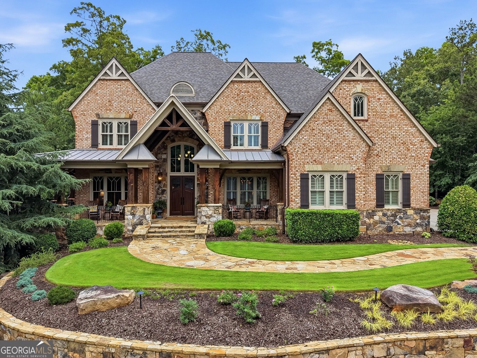 13335 Bishops Court Roswell - main photo