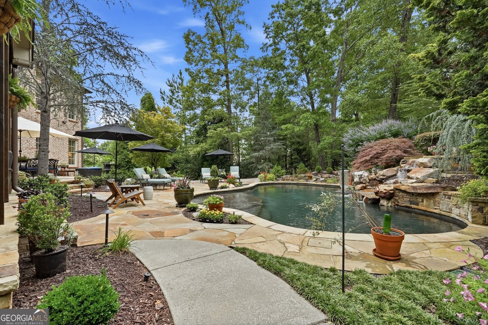13335 Bishops Court Roswell - Photo 54