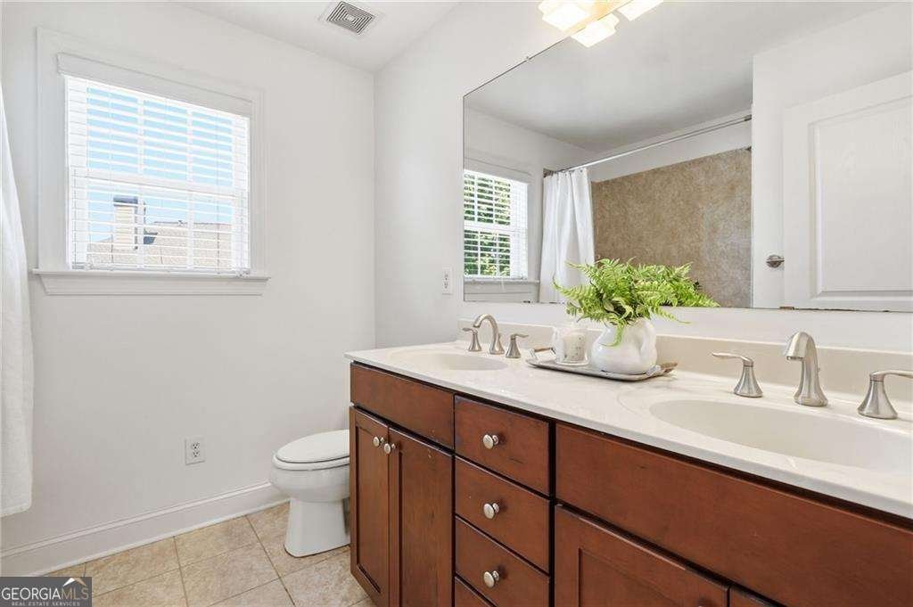 5025 Shelbourne Drive Cumming - Photo 16