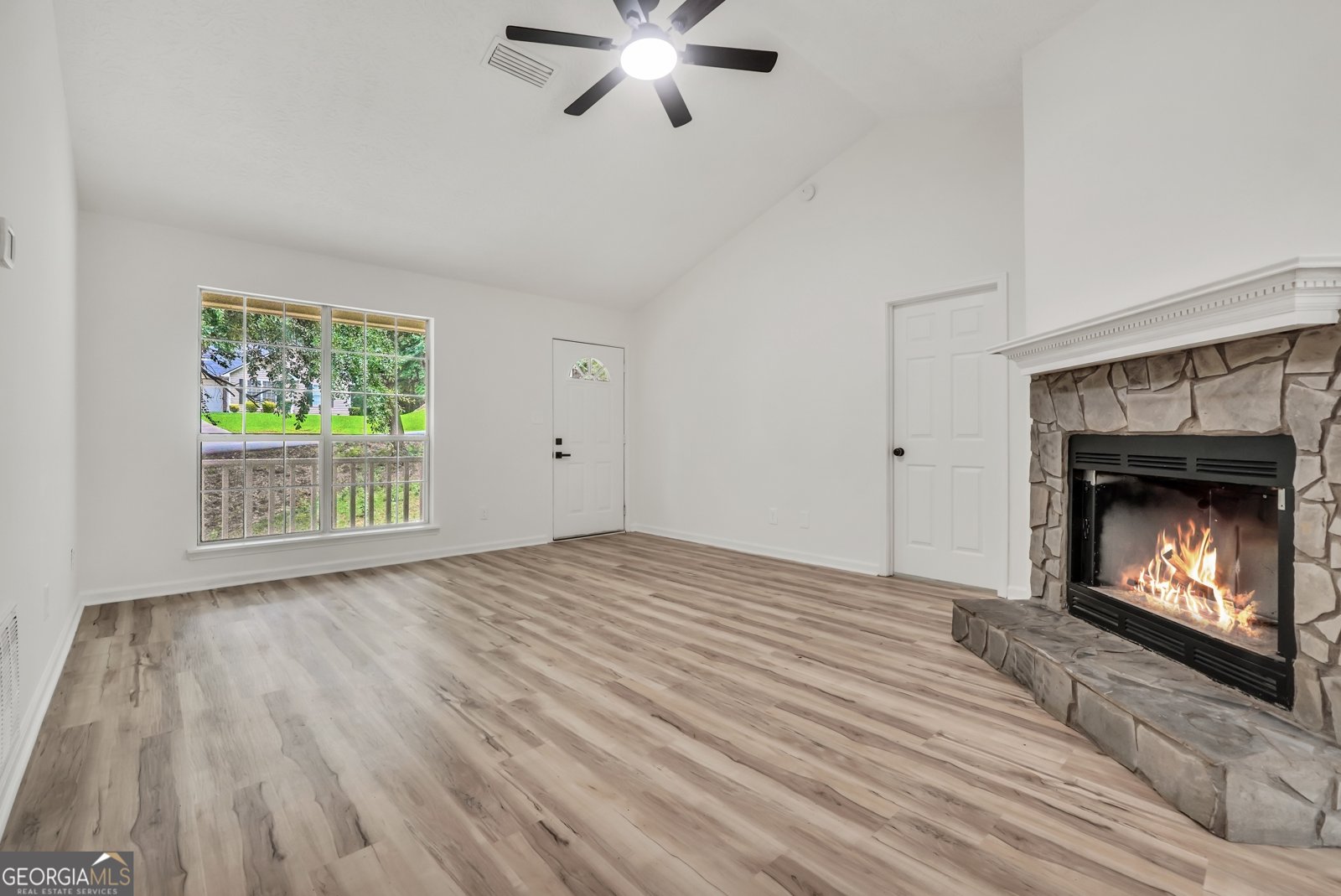 243 Mimosa Lane Stockbridge - Photo 11