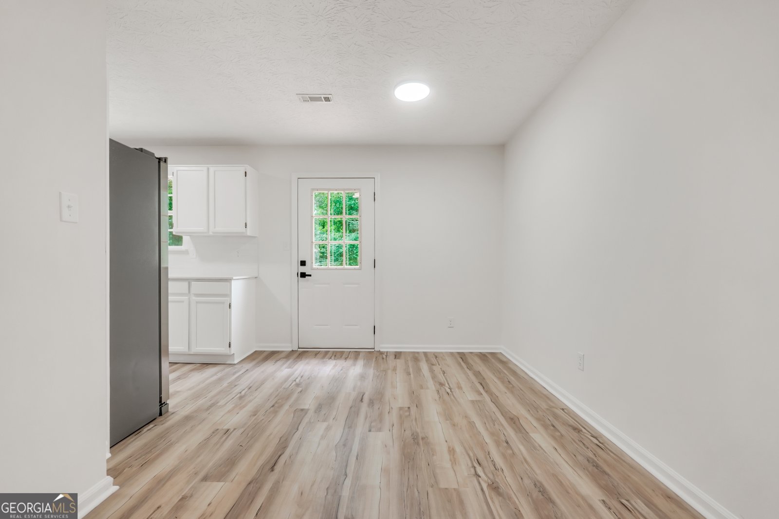 243 Mimosa Lane Stockbridge - Photo 13