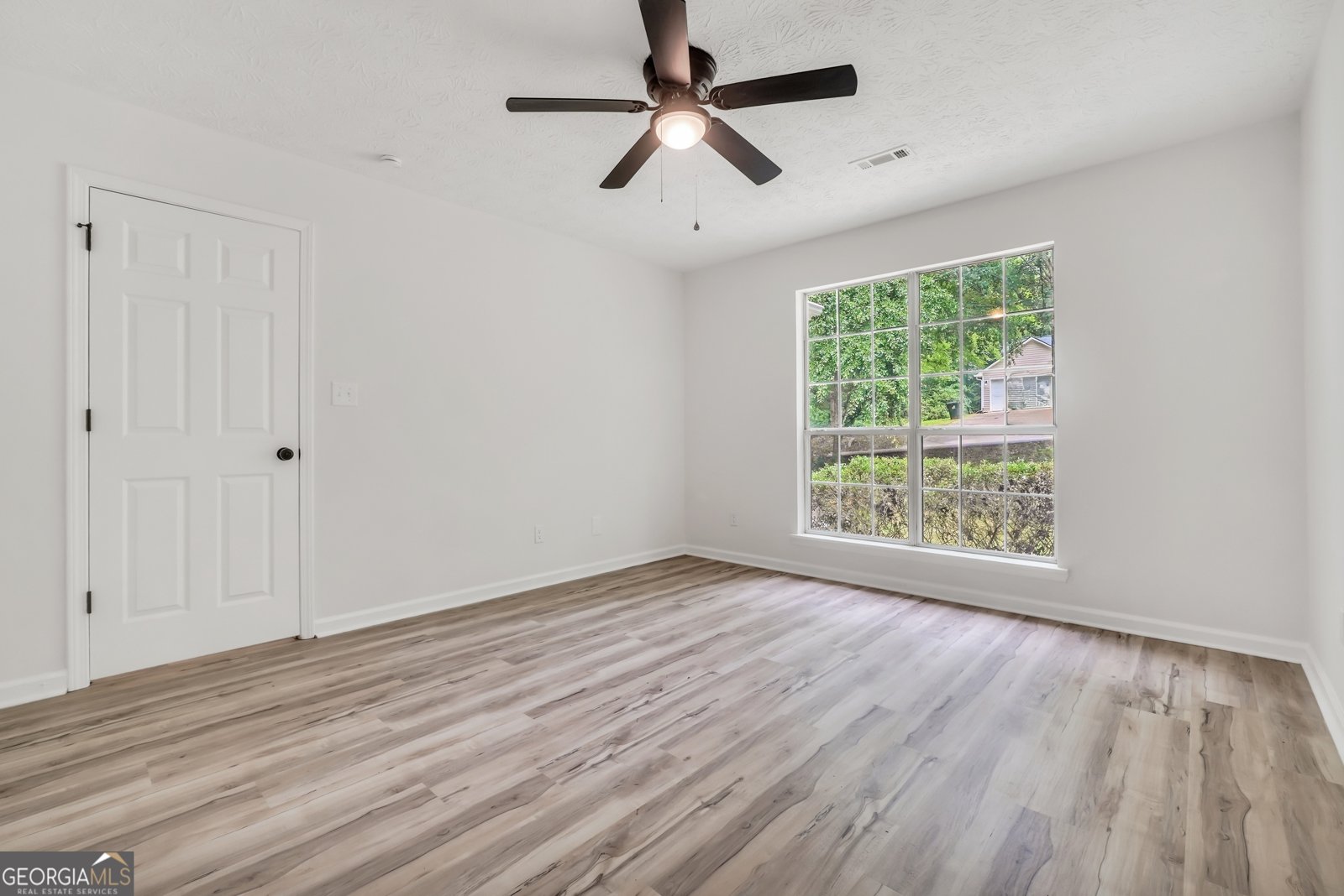 243 Mimosa Lane Stockbridge - Photo 27