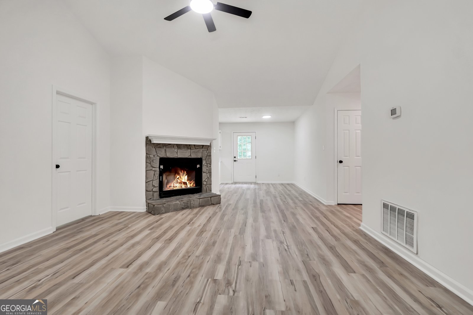 243 Mimosa Lane Stockbridge - Photo 6