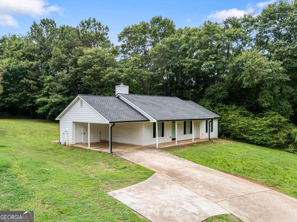 2027 Providence Roads Statham - Photo 33