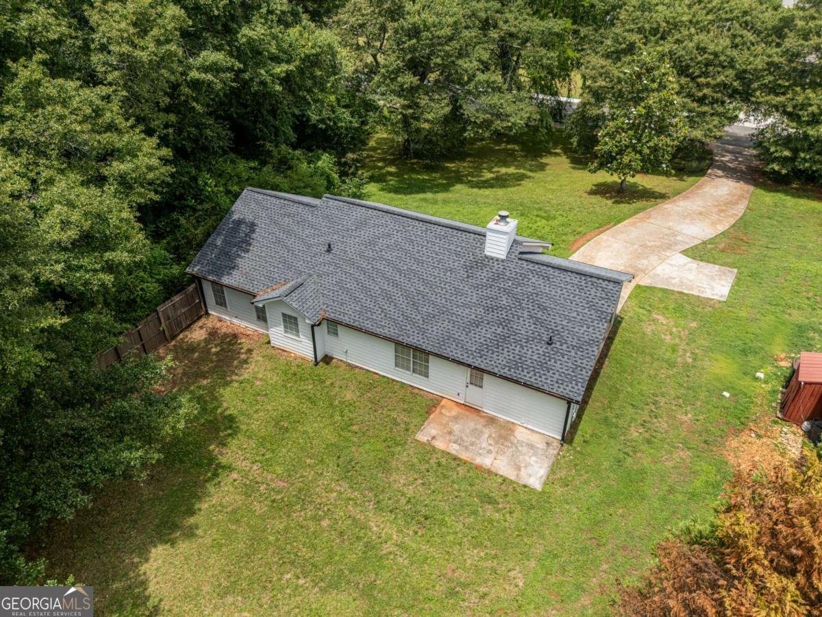 2027 Providence Roads Statham - Photo 34