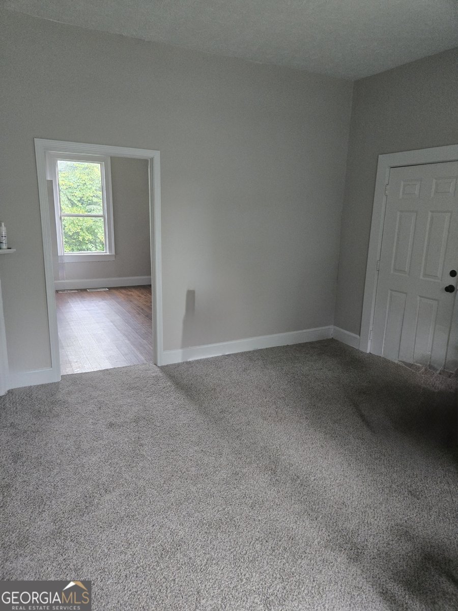 110 Elm Street Griffin - Photo 6
