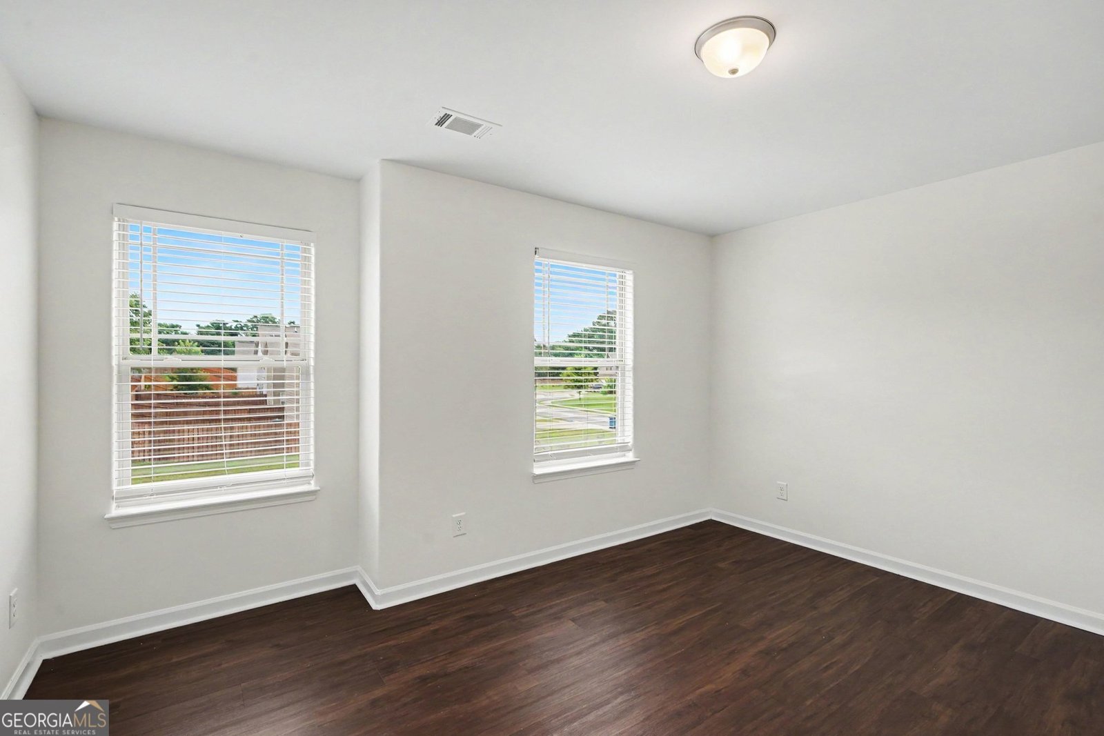 216 Leland Lane McDonough - Photo 10