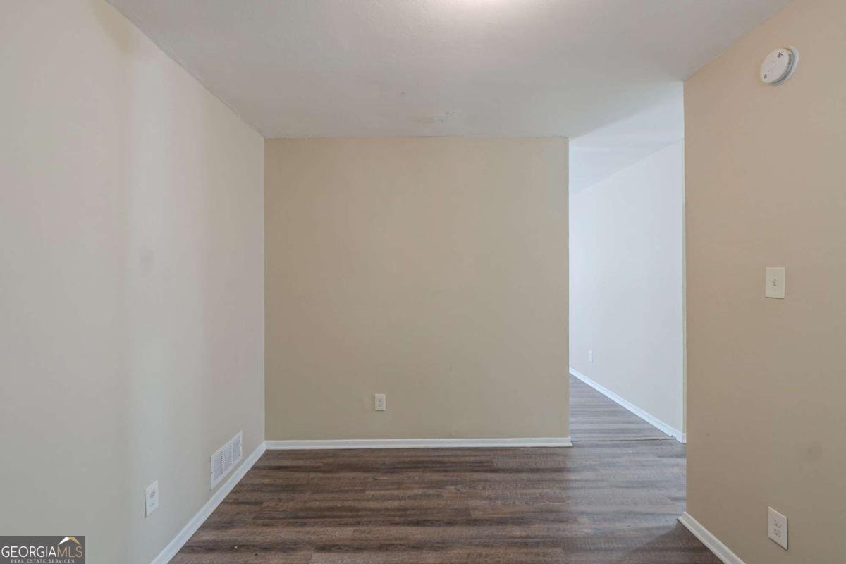 2406 Swallow Circle Atlanta - Photo 10