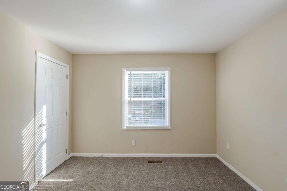 2406 Swallow Circle Atlanta - Photo 19