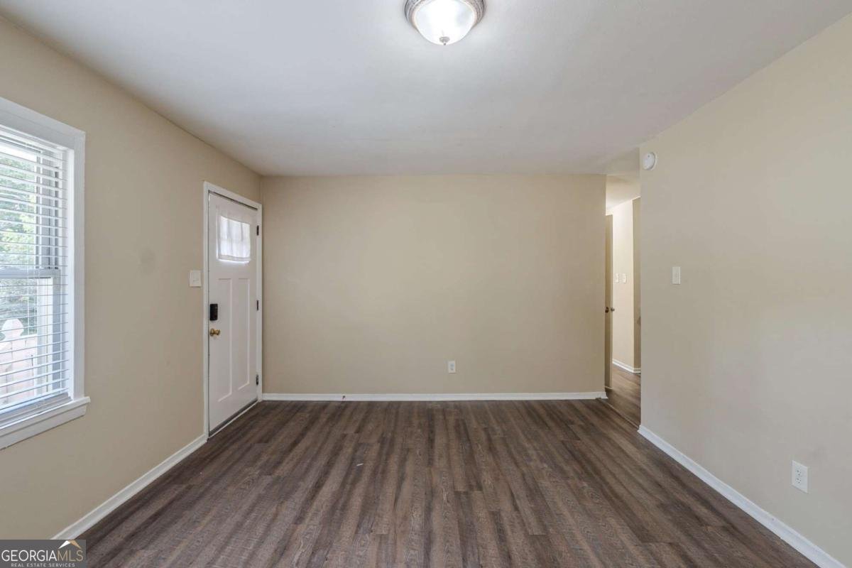 2406 Swallow Circle Atlanta - Photo 9