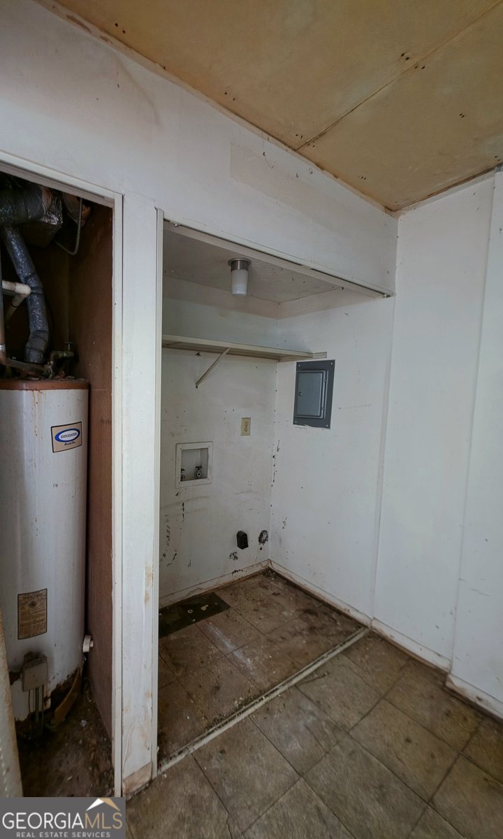 156 Governors Drive Forest Park - Photo 10