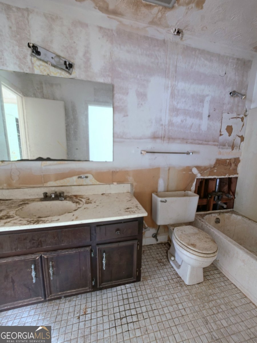 156 Governors Drive Forest Park - Photo 18