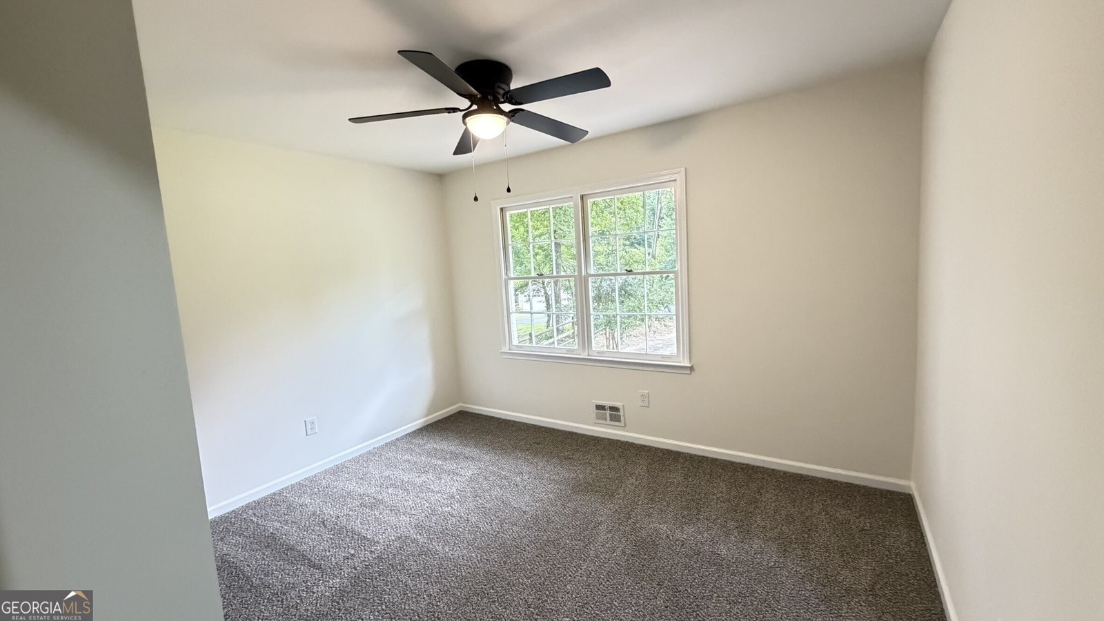 5698 CRESTWOOD Drive Stone Mountain - Photo 16