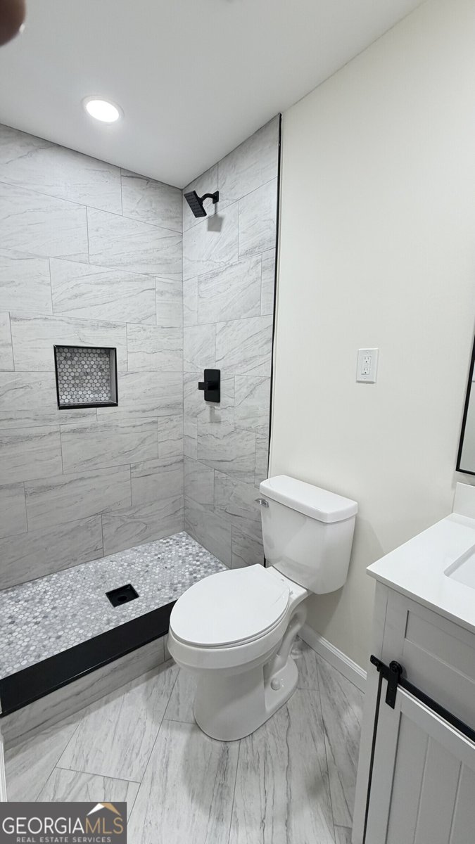 5698 CRESTWOOD Drive Stone Mountain - Photo 19