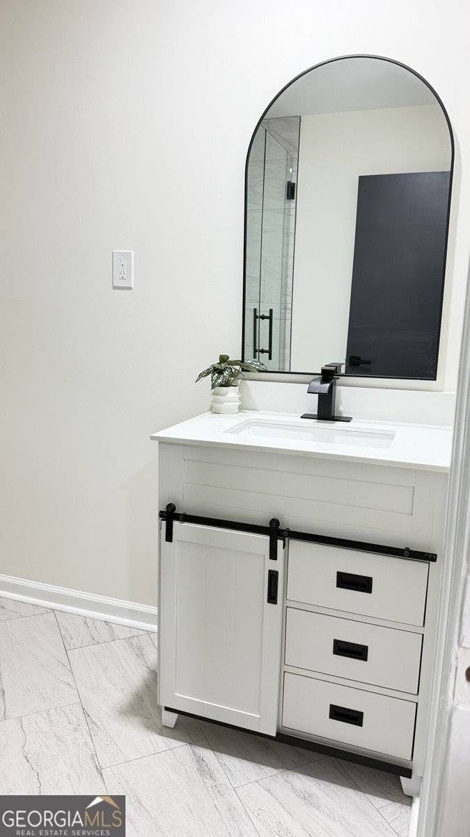 5698 CRESTWOOD Drive Stone Mountain - Photo 24