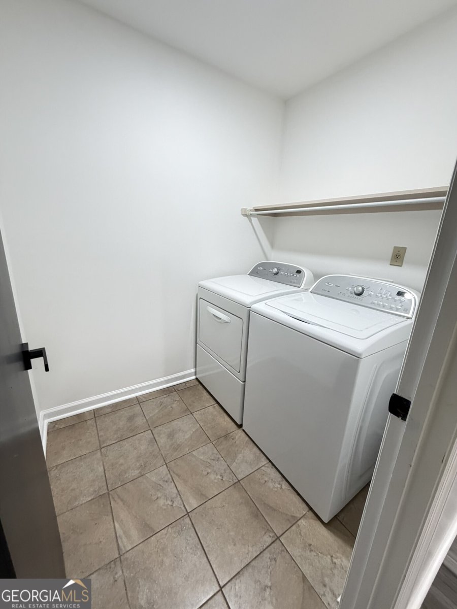 5698 CRESTWOOD Drive Stone Mountain - Photo 28