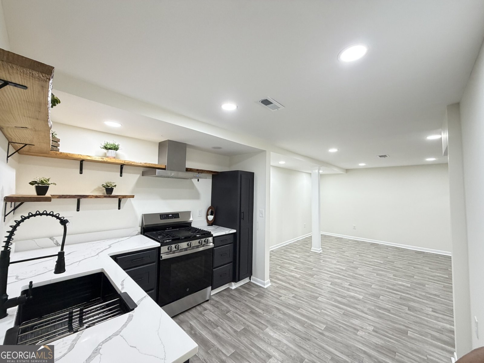 5698 CRESTWOOD Drive Stone Mountain - Photo 35