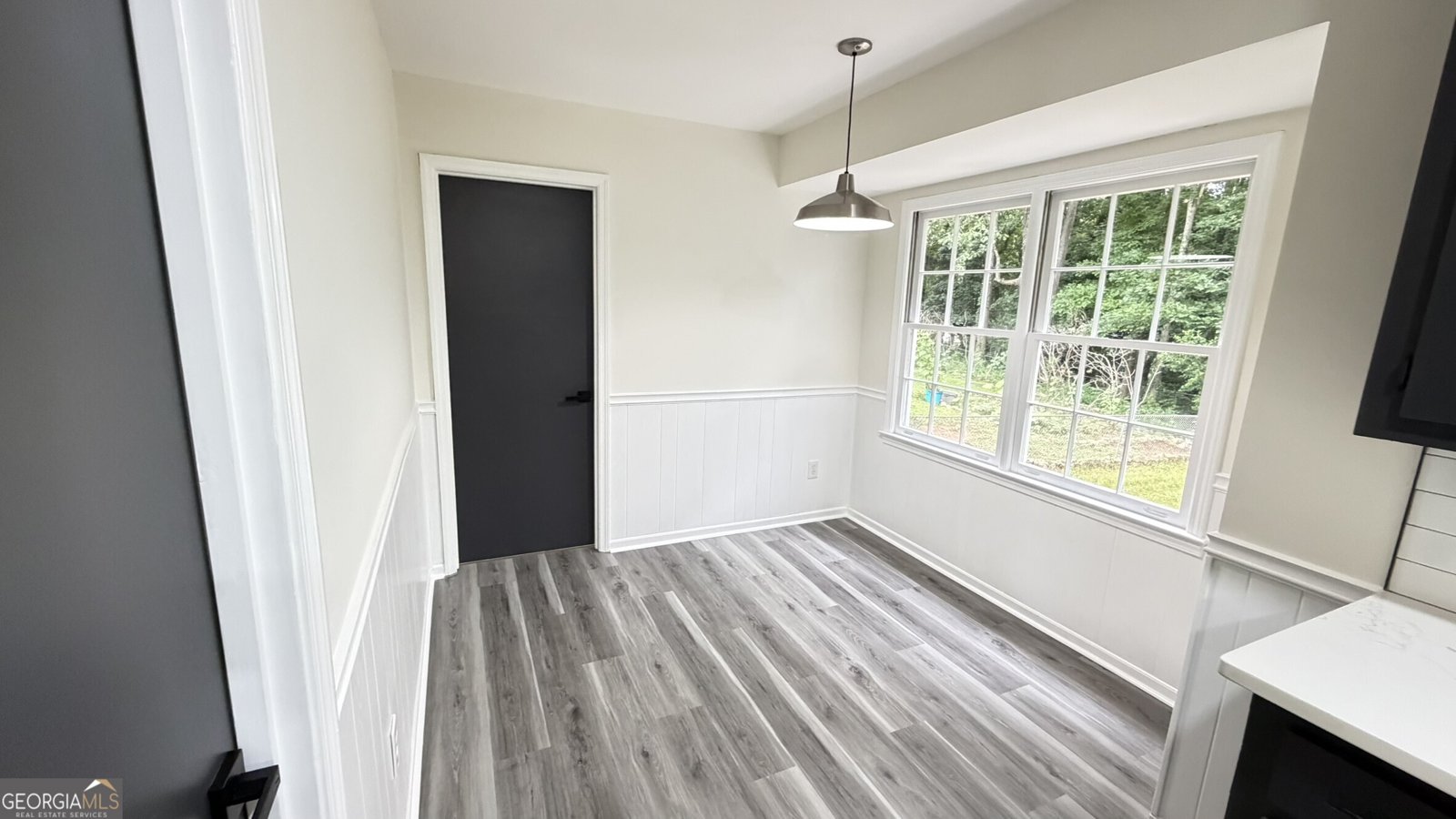 5698 CRESTWOOD Drive Stone Mountain - Photo 6