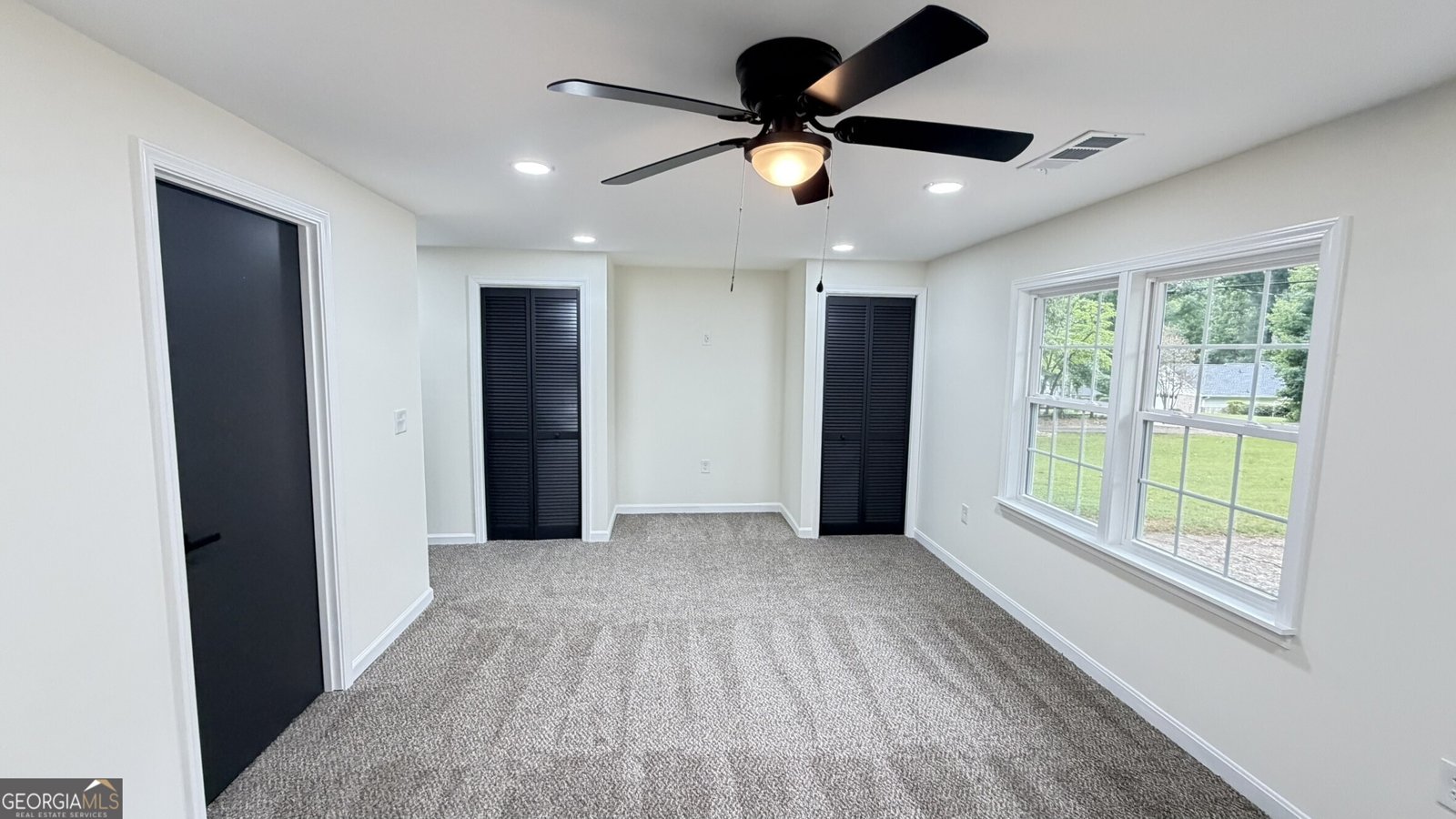5698 CRESTWOOD Drive Stone Mountain - Photo 8