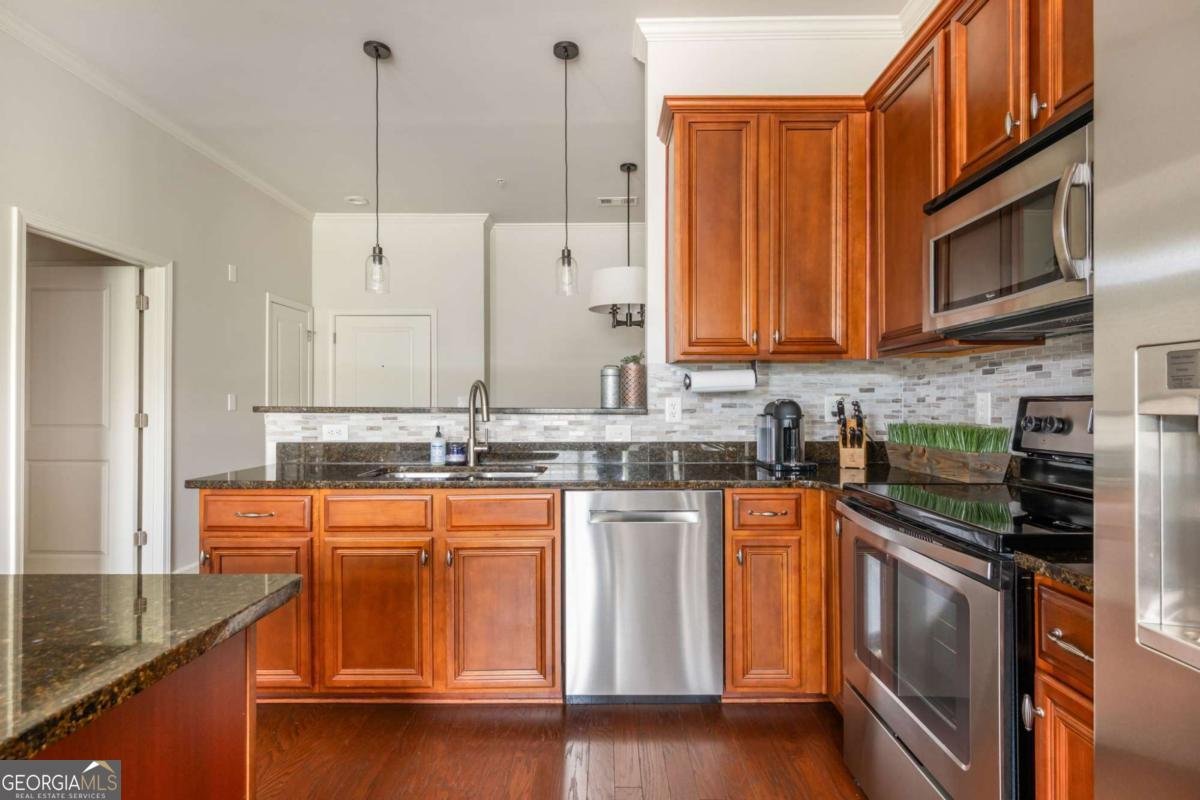 7265 Glisten Avenue Atlanta - Photo 12
