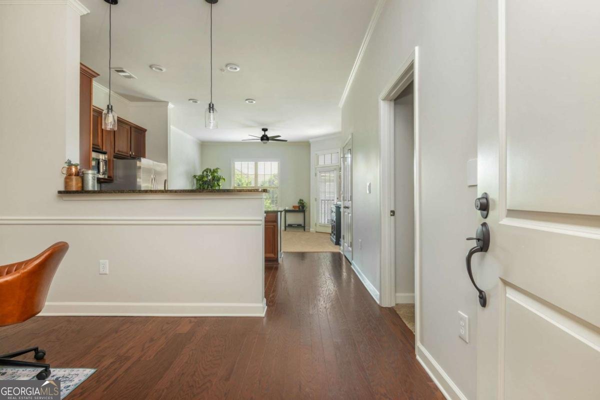 7265 Glisten Avenue Atlanta - Photo 6