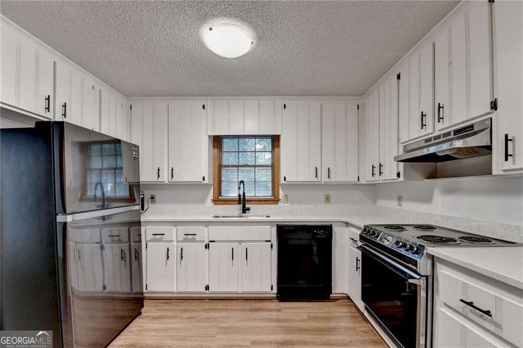 214 Valley Brook Drive Woodstock - Photo 10