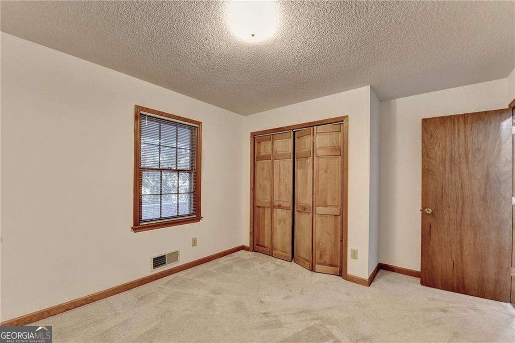 214 Valley Brook Drive Woodstock - Photo 17