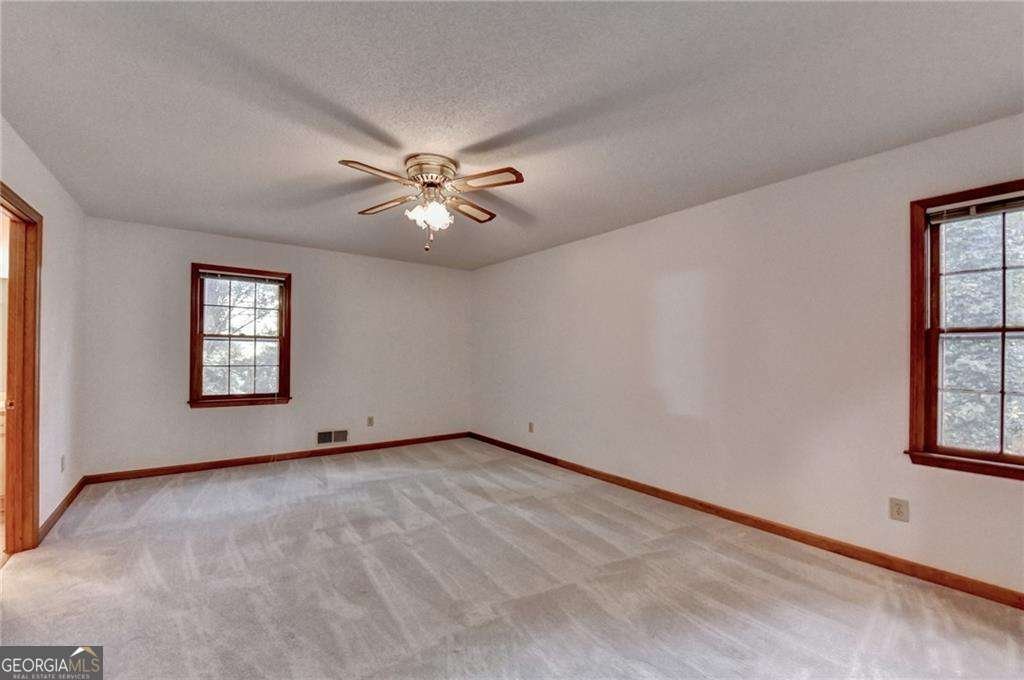 214 Valley Brook Drive Woodstock - Photo 19