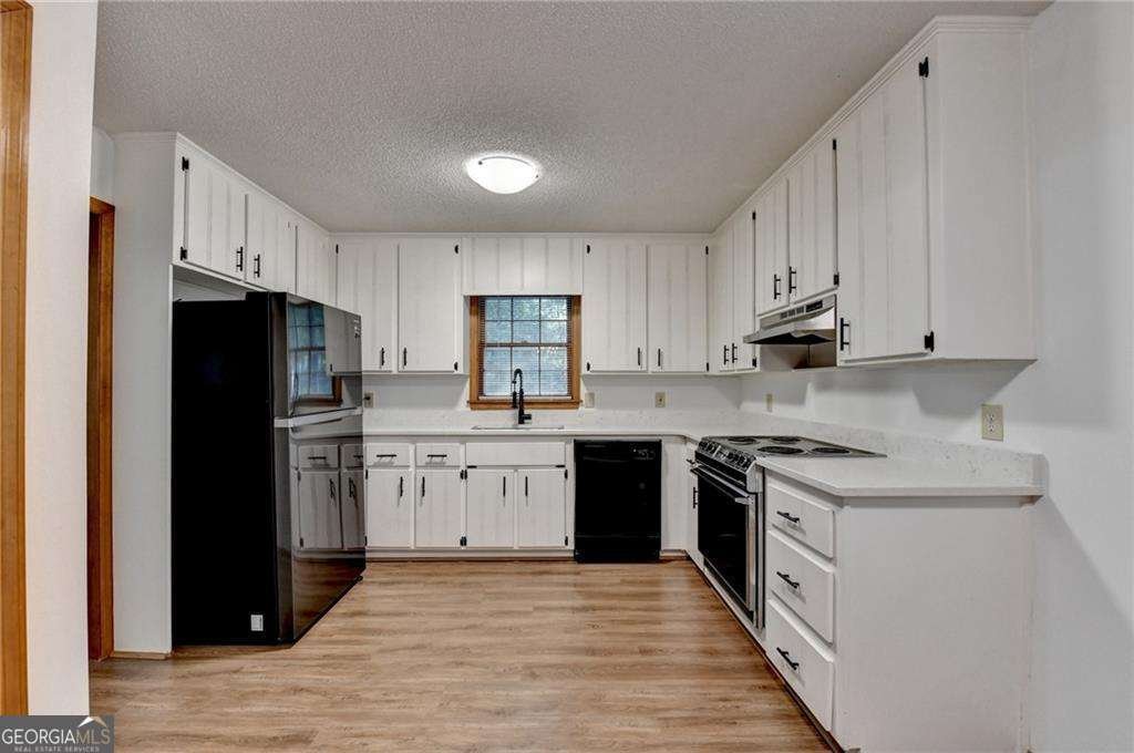 214 Valley Brook Drive Woodstock - Photo 9