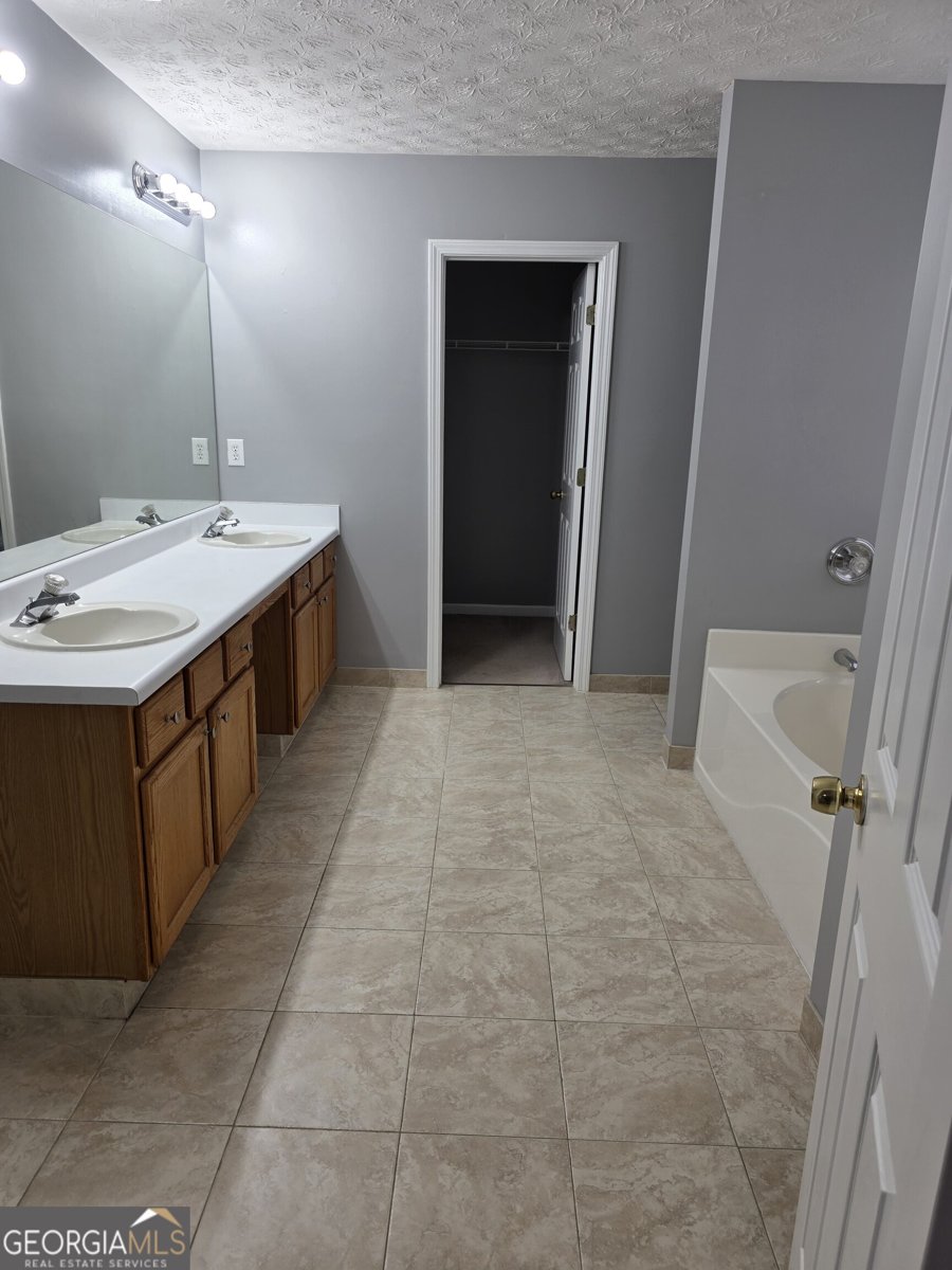 1529 Sydney Pond Circle Lawrenceville - Photo 15