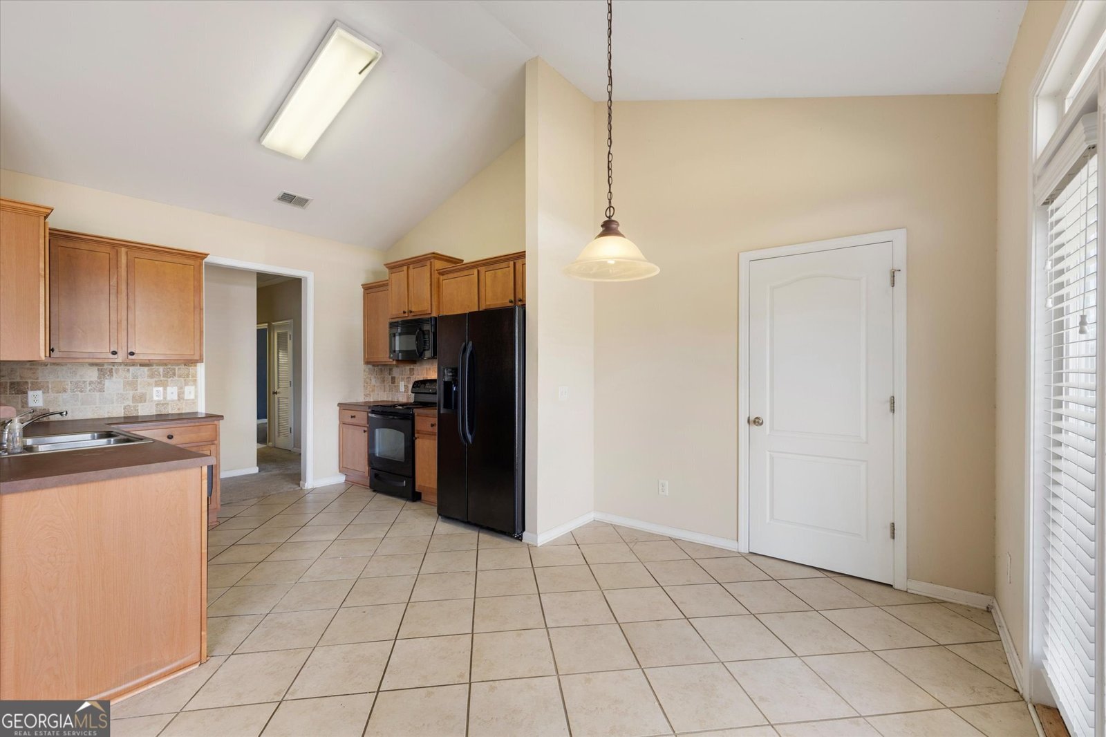113 Christopher Drive Byron - Photo 18