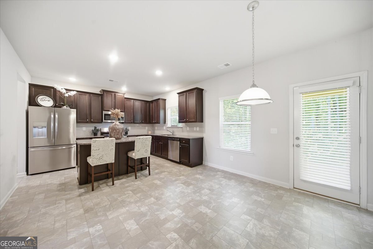 206 Pincourt Loop Griffin - Photo 12