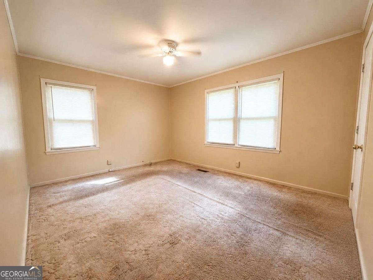 737 College Street Bowdon - Photo 15